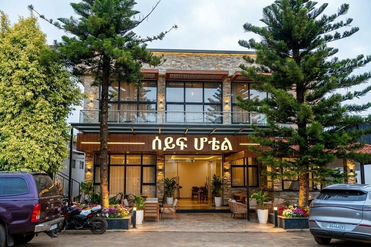 Hotel restaurant