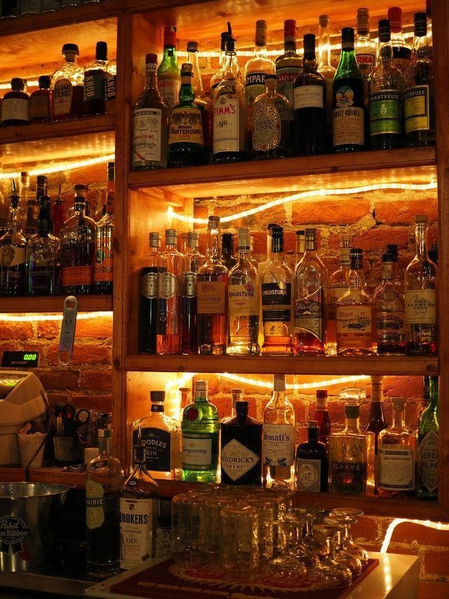 Hotel bar